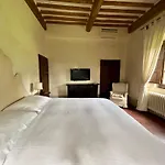 בית אירוח Tenuta Di San Giusto In Salcio *